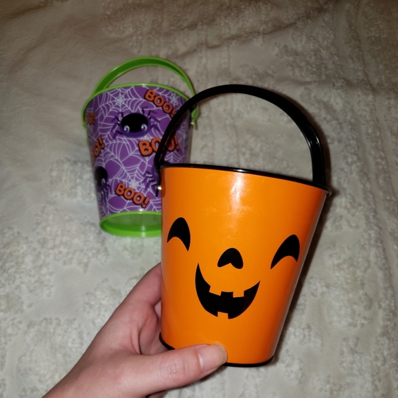 2 Halloween Festive Candy Pails - Picture 2 of 12